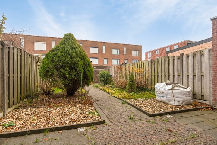 Foto 33 van Tuinfluiterlaan 10