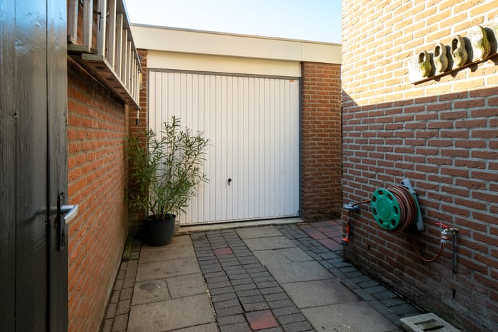 Foto 36 van Libellestraat 35