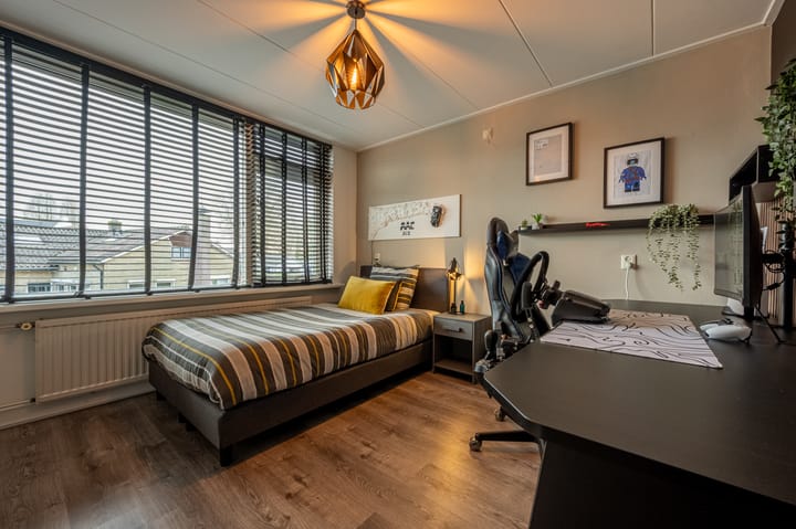 Foto 15 van Lodewijk van Praetstraat 23