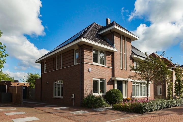 W.F. Hermansstraat 18