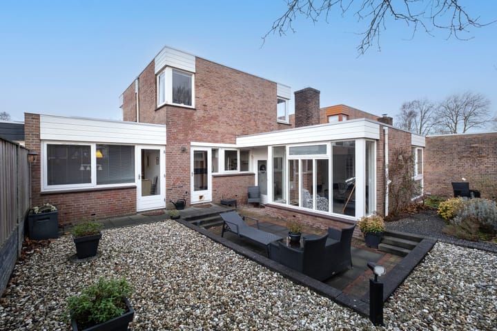 Foto 2 van van Santenlaan 19