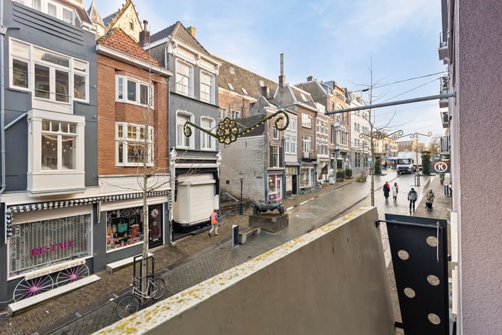 Foto 8 van Stikke Hezelstraat 37