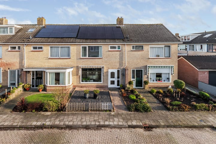 Foto 1 van Bernhardlaan 4