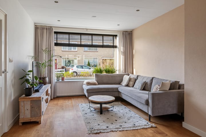 Foto 17 van Bernhardlaan 4