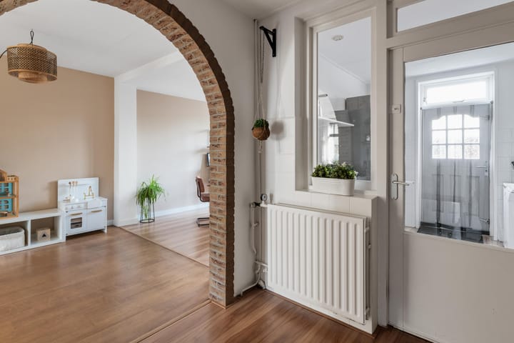 Foto 20 van Bernhardlaan 4