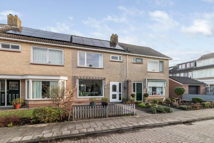 Foto 49 van Bernhardlaan 4