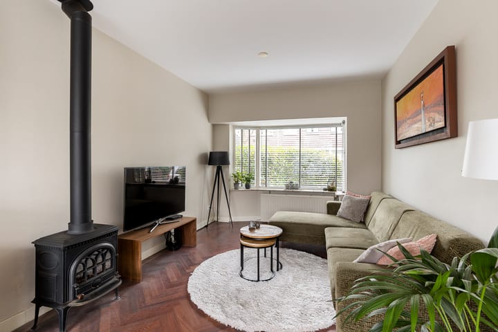 Foto 2 van Julianalaan 11