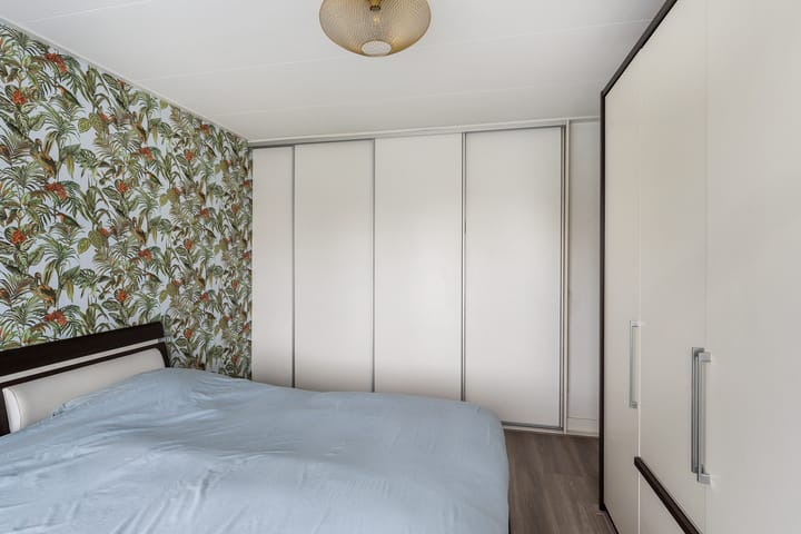 Foto 25 van Julianalaan 11