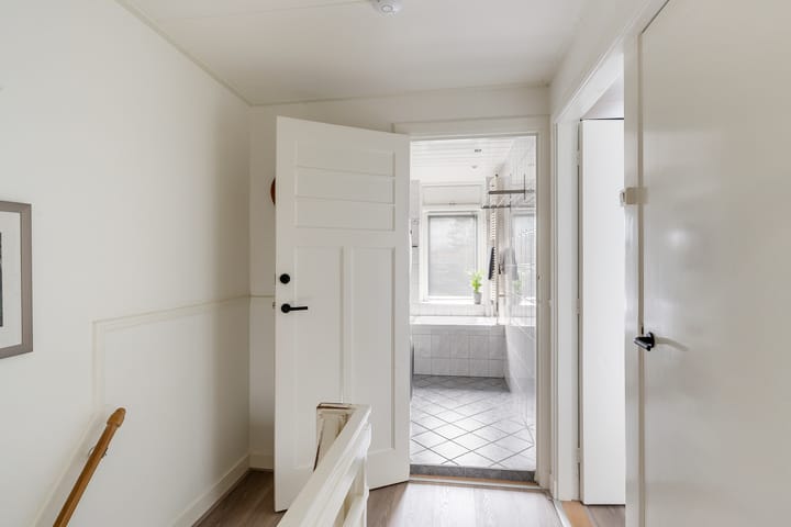 Foto 28 van Julianalaan 11