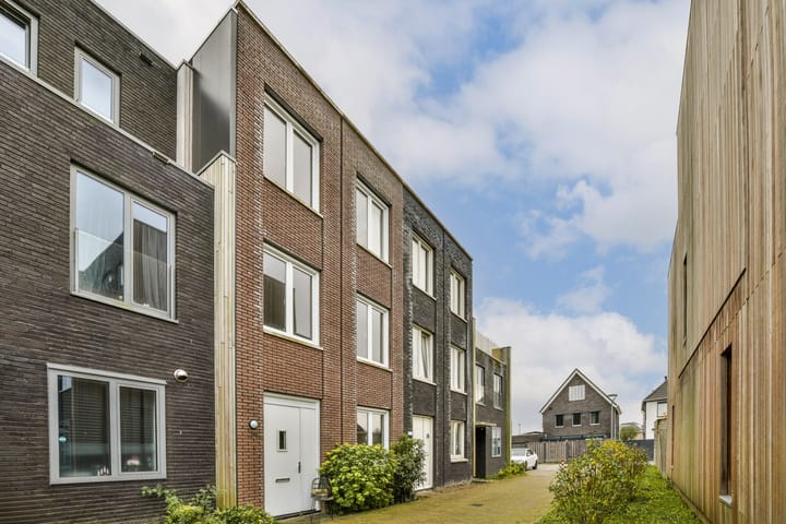 Foto 2 van Amaterasuhof 34