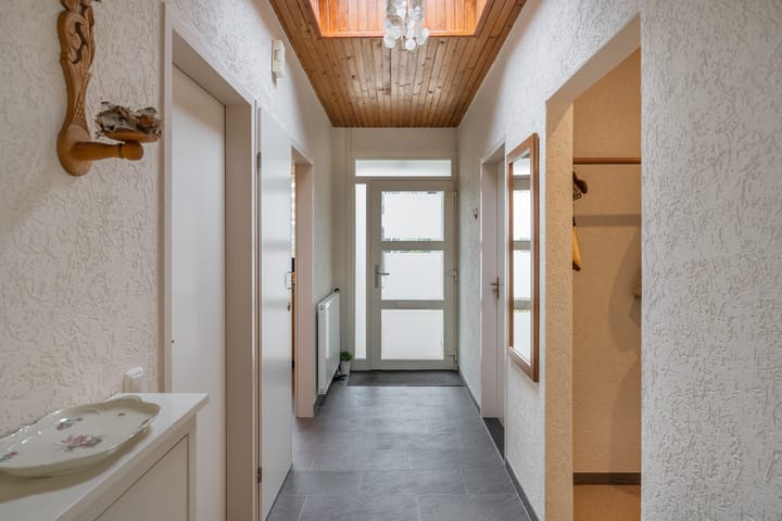 Foto 6 van Gouverneur Van der Fossestraat 12