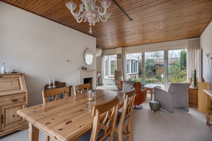 Foto 14 van Gouverneur Van der Fossestraat 12