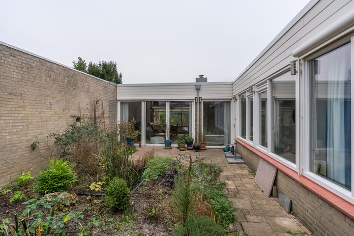 Foto 26 van Gouverneur Van der Fossestraat 12