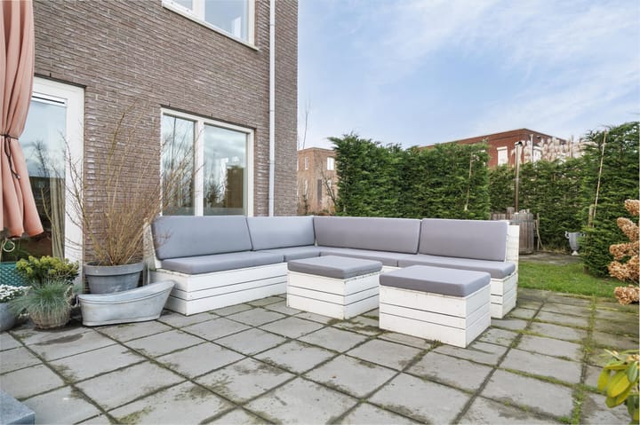 Photo 24 of John Daltonstraat 16