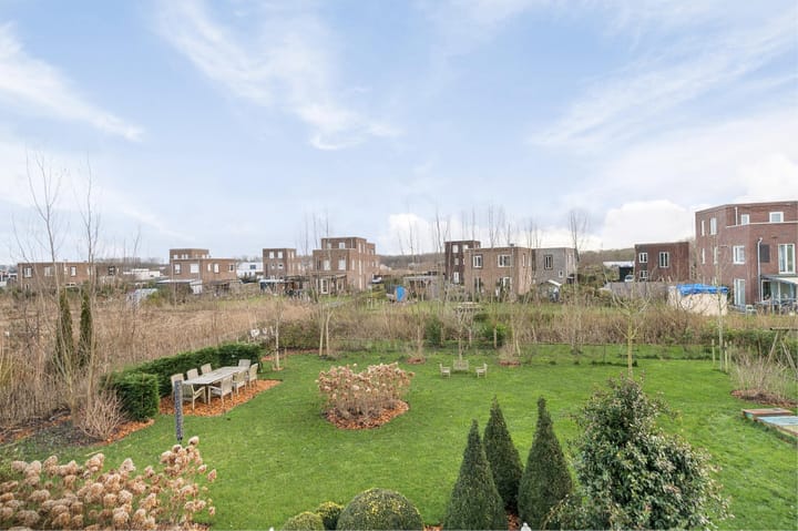 Photo 28 of John Daltonstraat 16