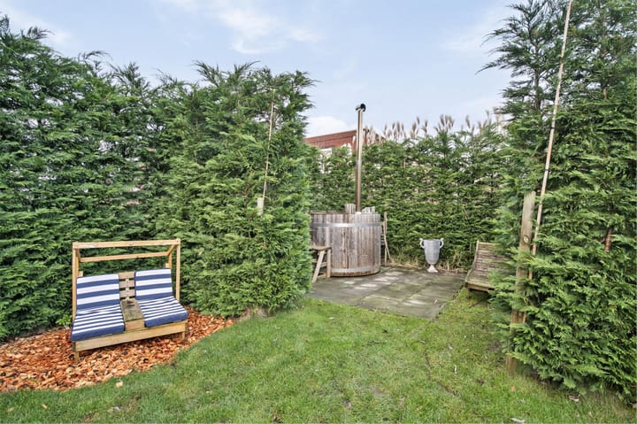 Photo 29 of John Daltonstraat 16