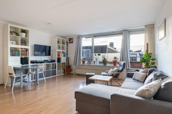 Photo 11 of Minnemastraat 58-B