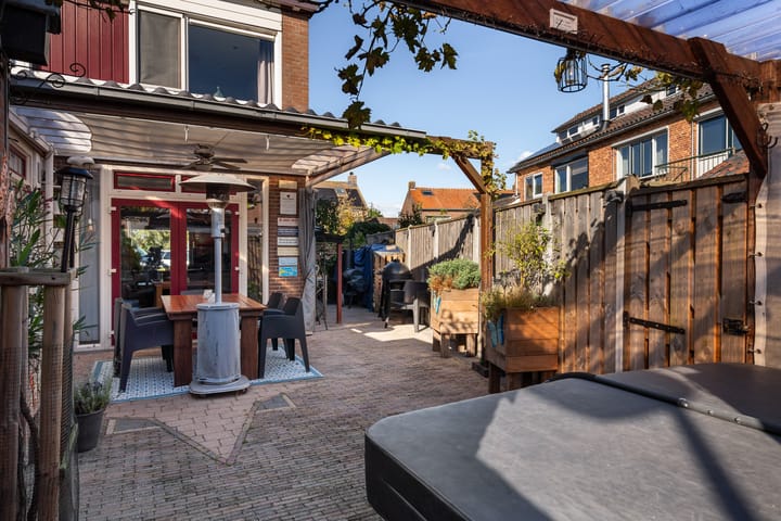 Foto 16 van Buitenweg 1