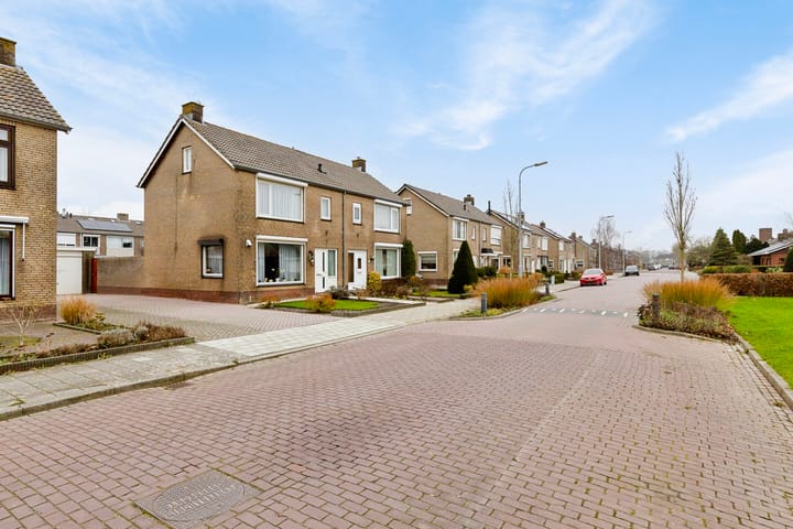 Foto 1 van Rozenlaan 24