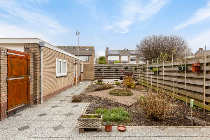 Foto 30 van Rozenlaan 24