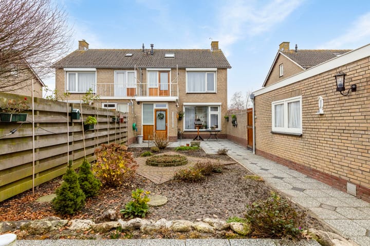 Foto 34 van Rozenlaan 24