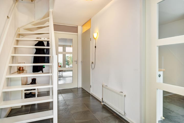 Foto 19 van Anna Bijnsstraat 68