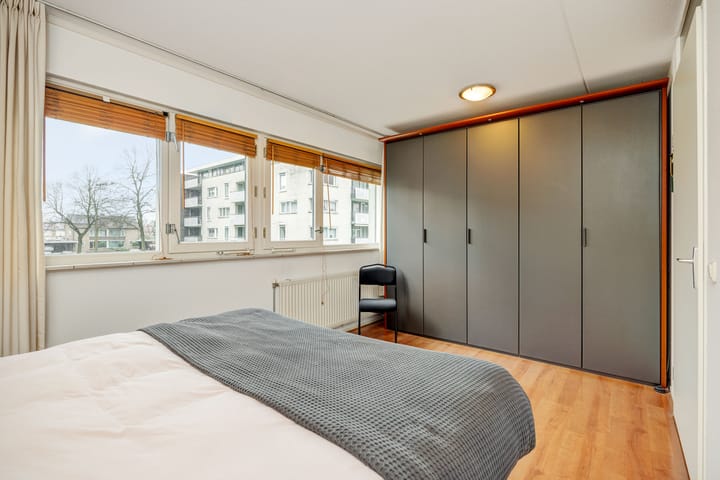 Foto 22 van Anna Bijnsstraat 68