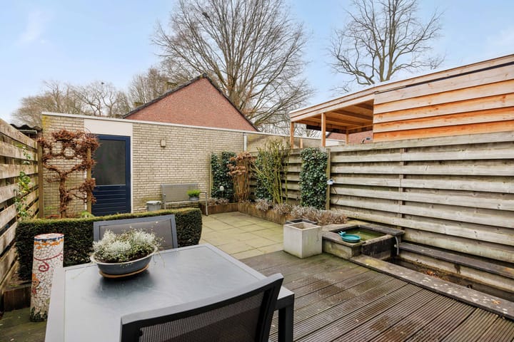 Foto 35 van Anna Bijnsstraat 68