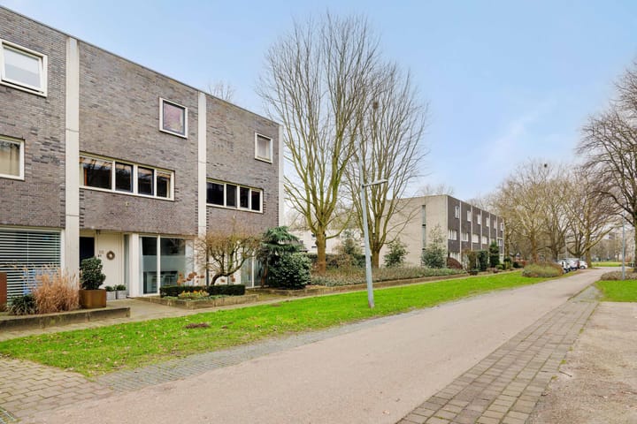 Foto 38 van Anna Bijnsstraat 68