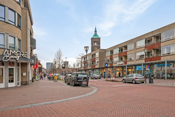 View photo 32 of Ekkerstraat 103