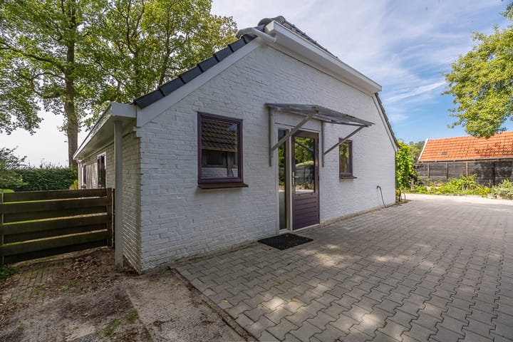 Foto 11 van Weenderstraat 36