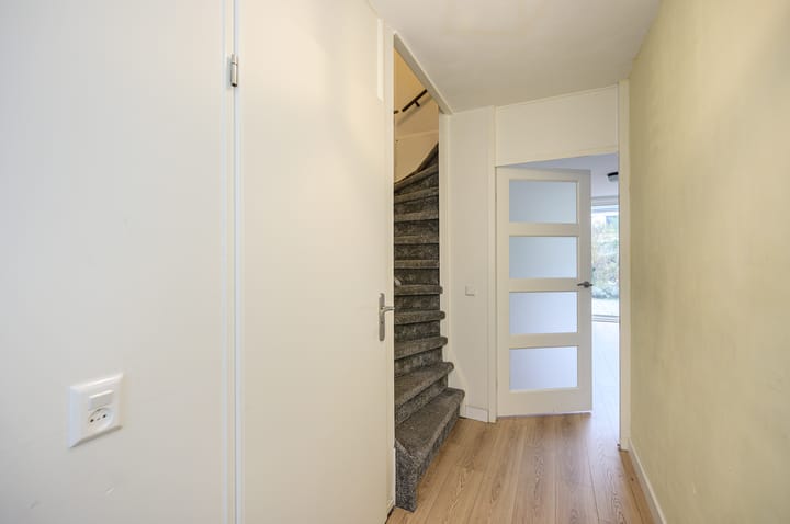 Foto 4 van Nat King Colestraat 14