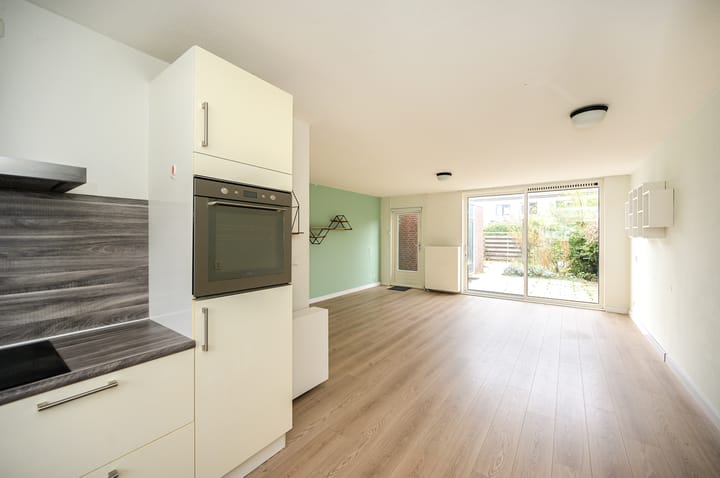 Foto 9 van Nat King Colestraat 14