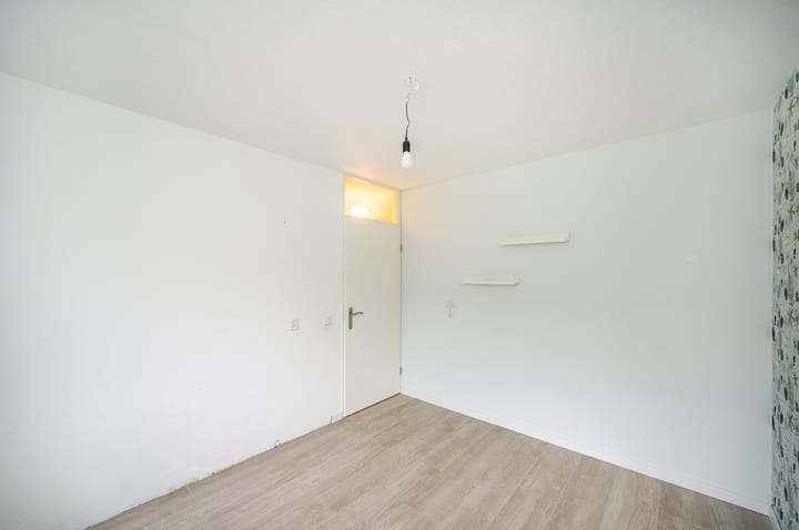 Foto 16 van Nat King Colestraat 14