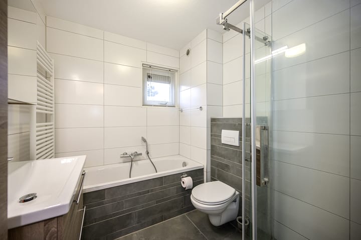 Foto 17 van Nat King Colestraat 14