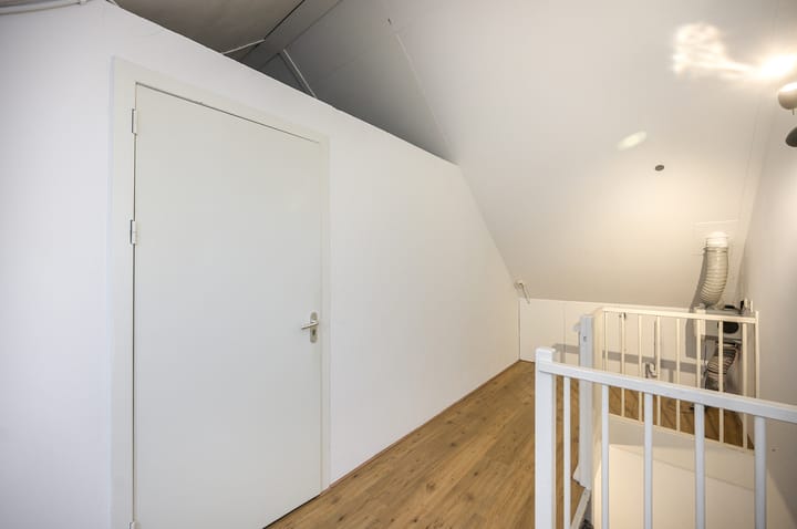 Foto 26 van Nat King Colestraat 14