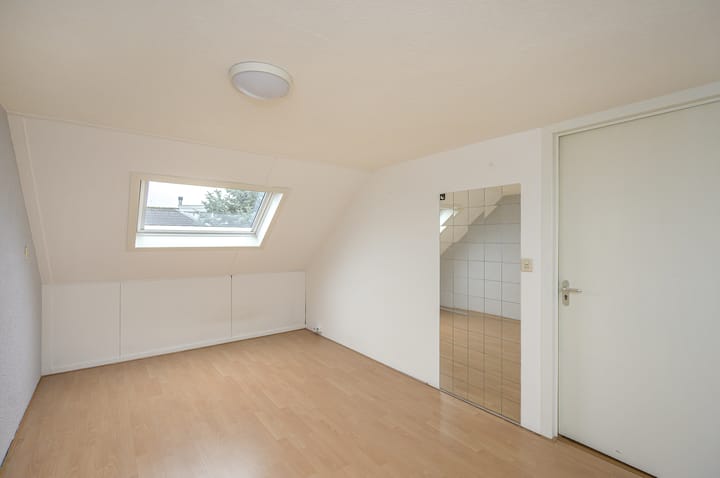 Foto 28 van Nat King Colestraat 14