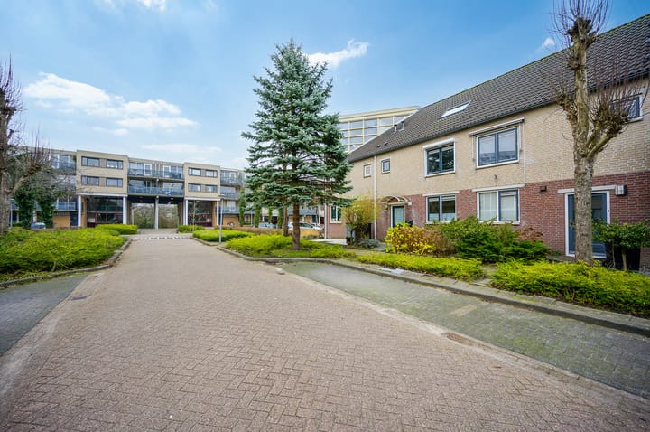 Foto 29 van Nat King Colestraat 14