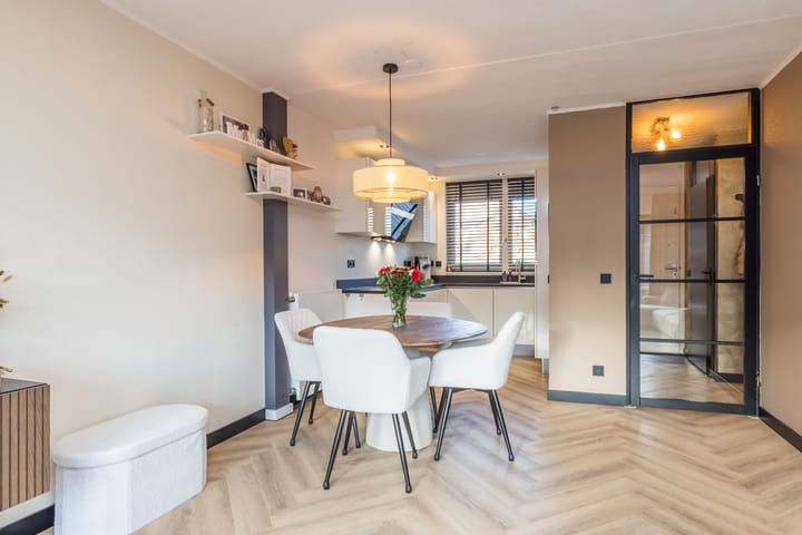 Foto 9 van Pastoor Hagenstraat 12-A