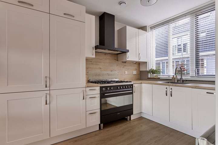 Foto 18 van Harry Diesfeldtlaan 7