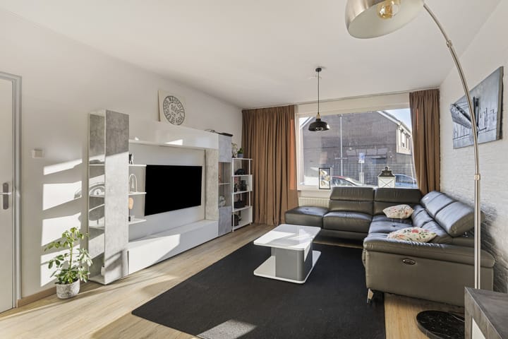 Foto 2 van Jacob van Lennepstraat 24