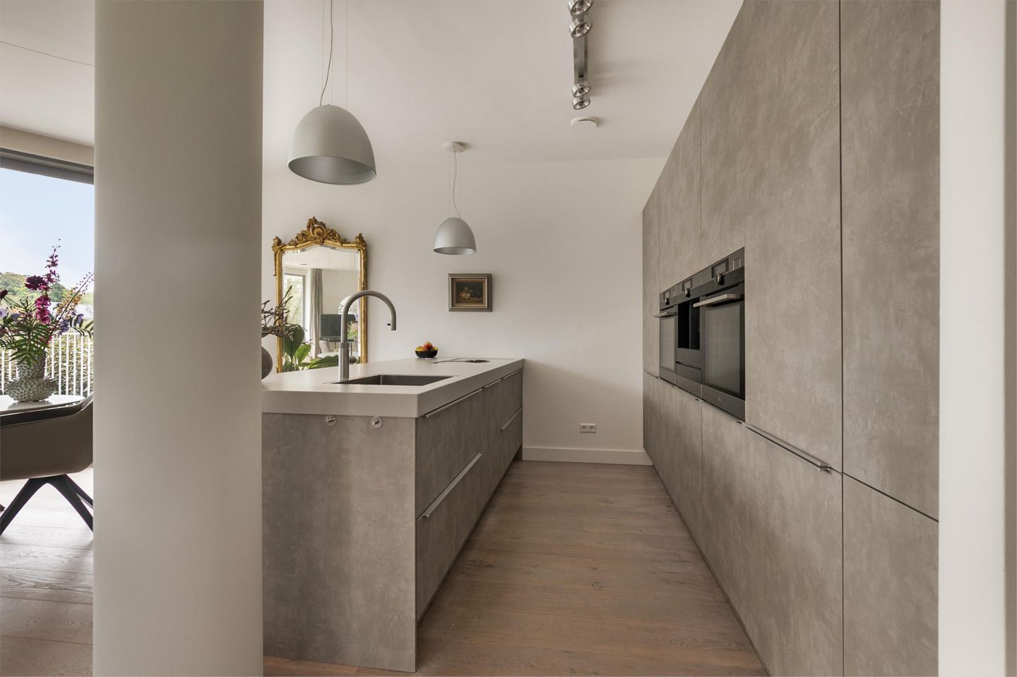 Foto 10 van Koninginneweg 31