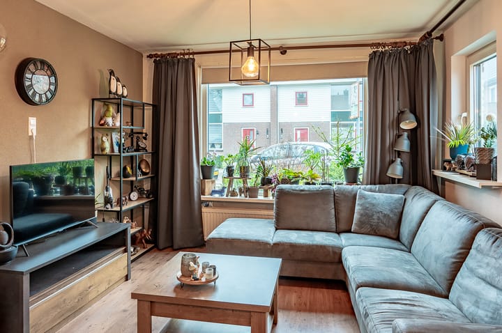 Foto 9 van Groen van Prinstererstraat 62