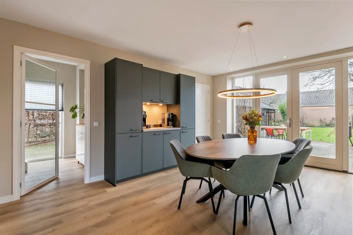 Foto 9 van Scharenburgsestraat 3