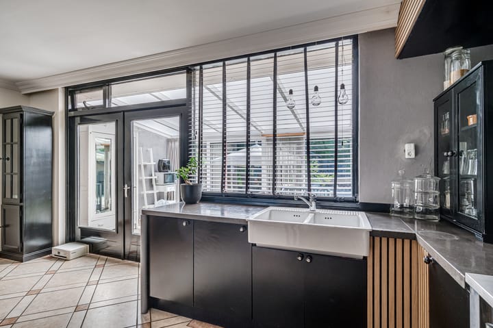 Foto 9 van Pavanestraat 42