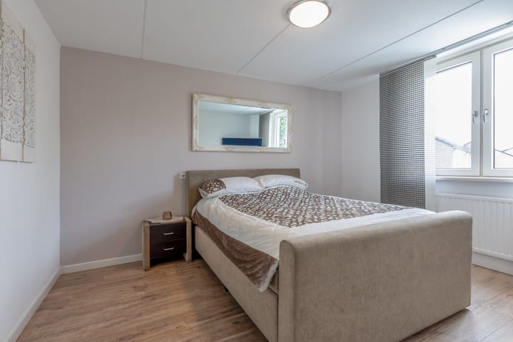 Foto 28 van Mesdagstraat 153