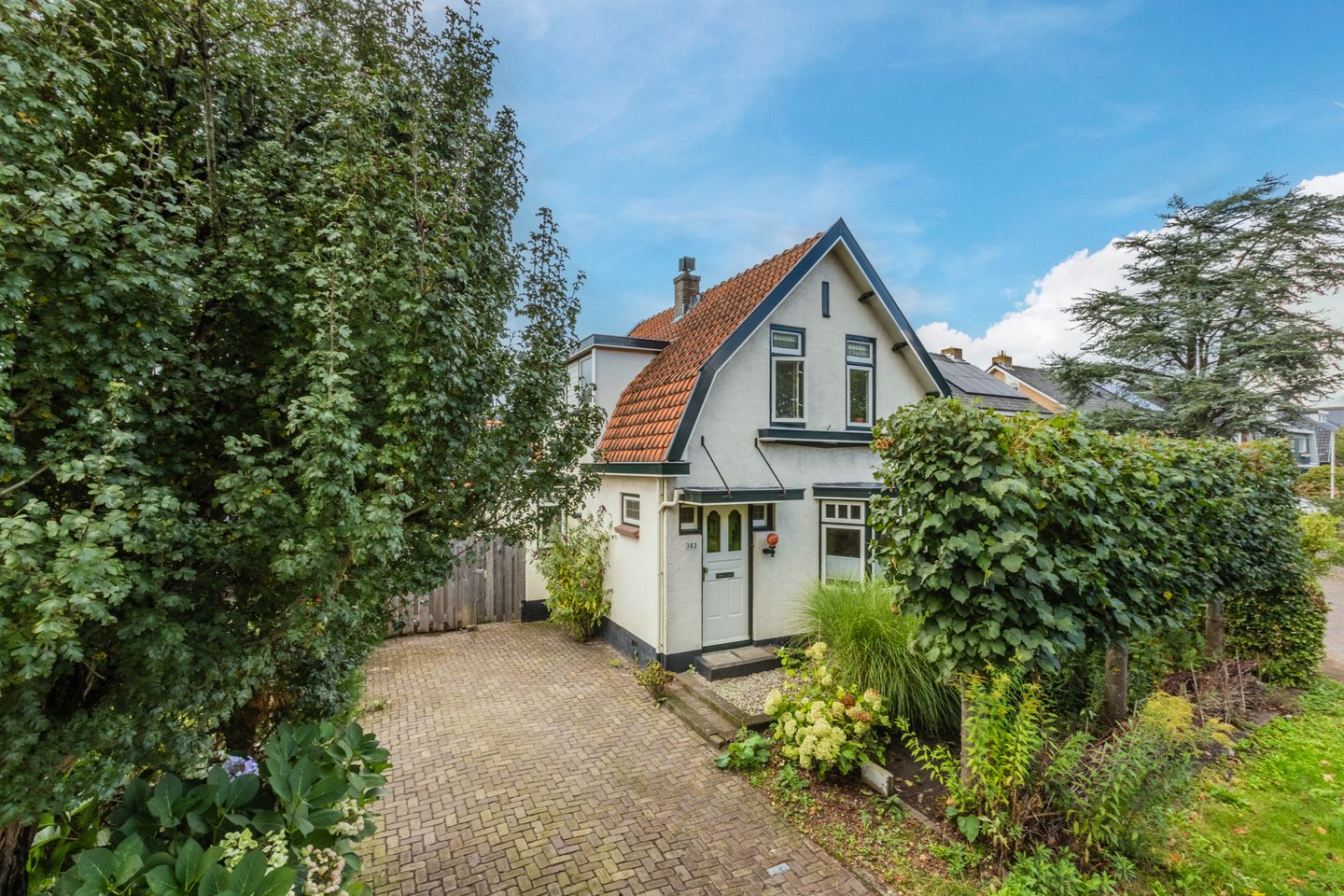 Foto 1 van Kennemerstraatweg 383