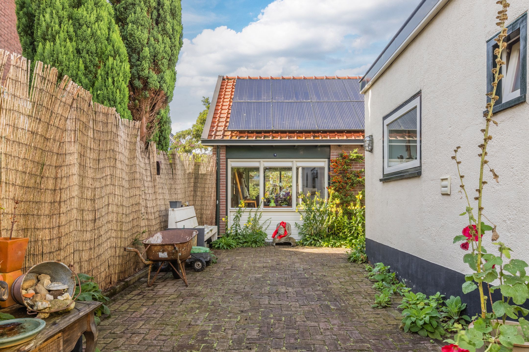 Foto 33 van Kennemerstraatweg 383