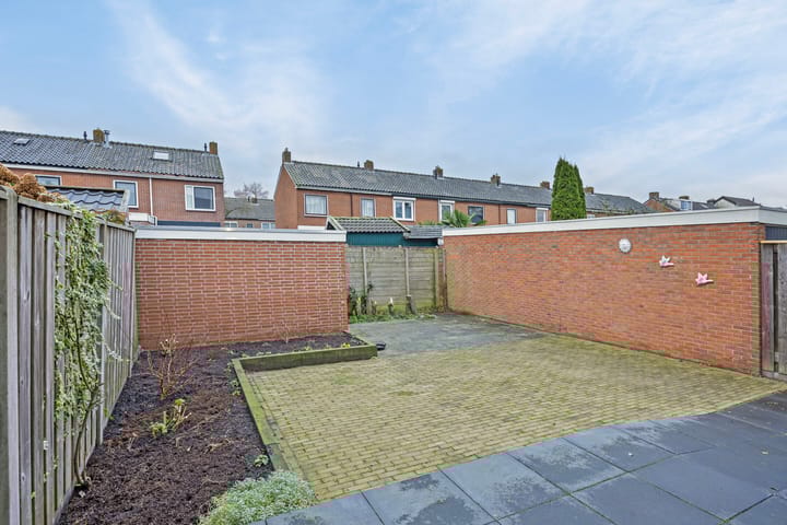 Foto 34 van Bumastraat 8