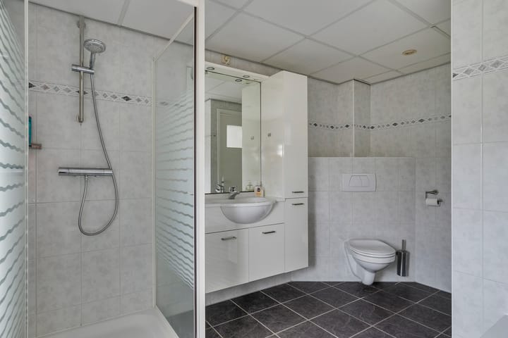 Foto 15 van Lindehoutstraat 3